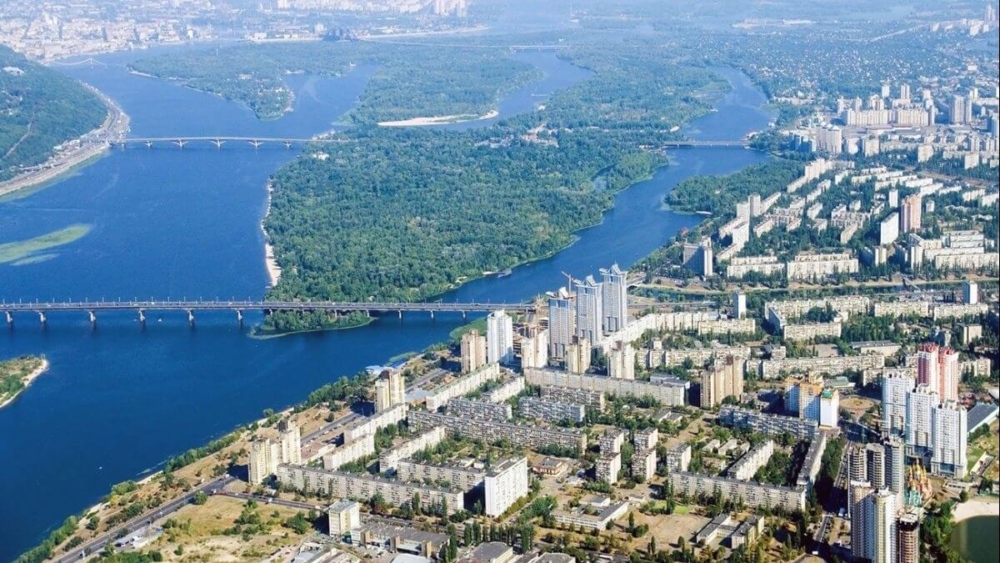 Коротка розповідь про місто Дніпро та цікаві факти для дітей