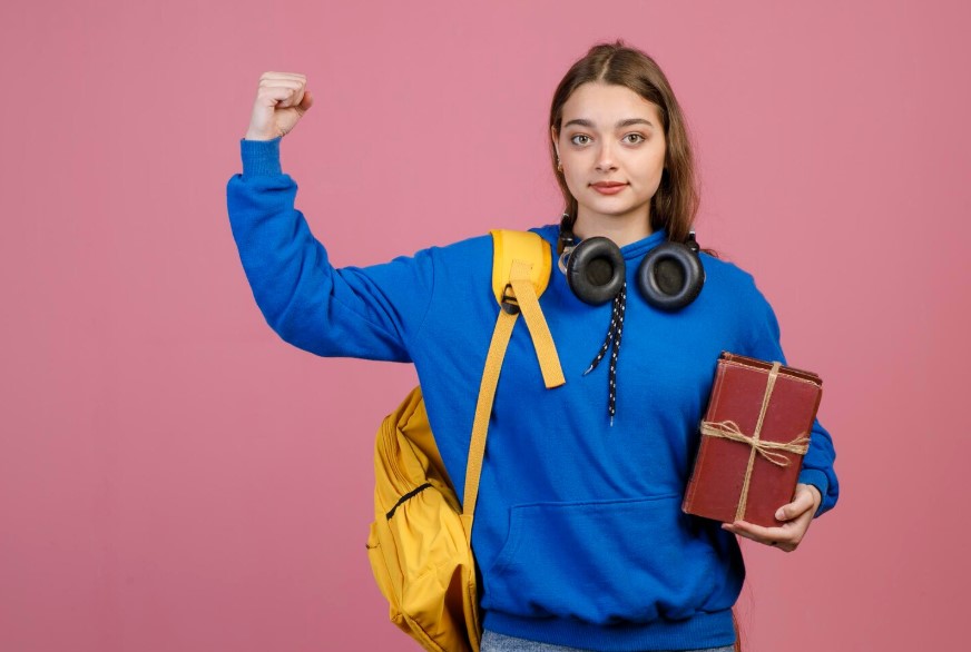 Привітання й побажання випускникам 9 класу від батьків, учителів, класного керівника