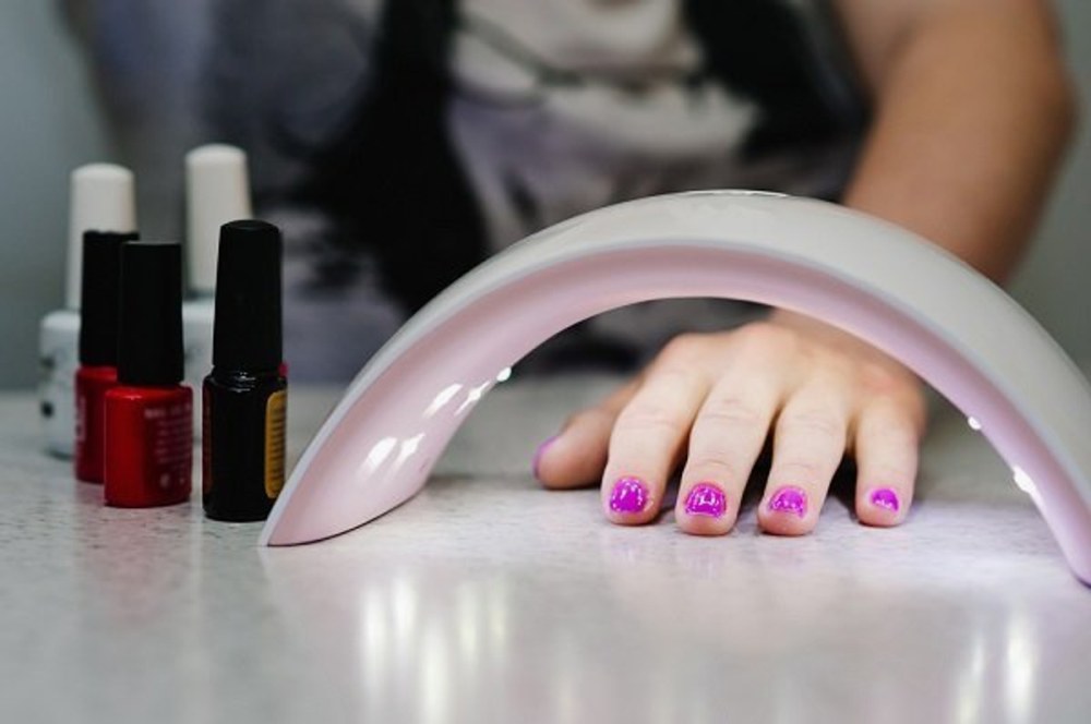 Які лампи для манікюру обирають професійні майстри
