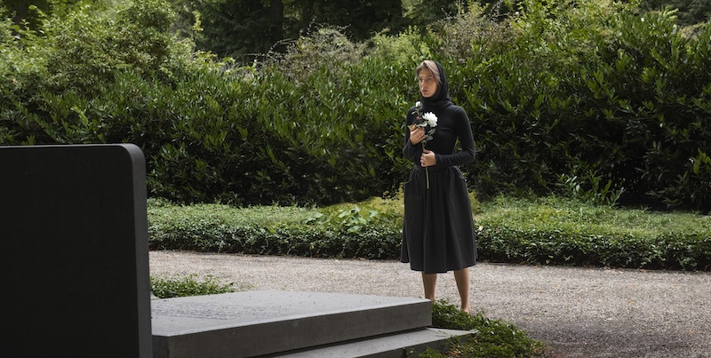 До чого сниться похорон померлої людини: тлумачення за різними сонниками