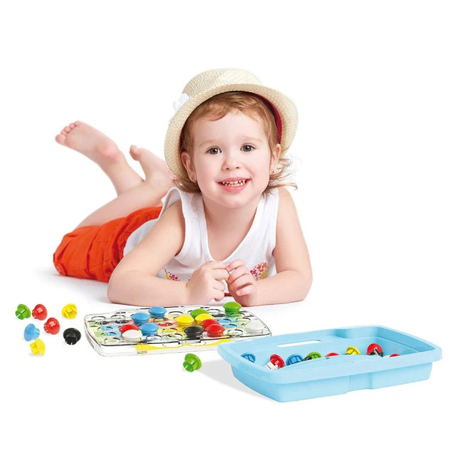 Як обрати розвиваючу іграшку для малюка за віком