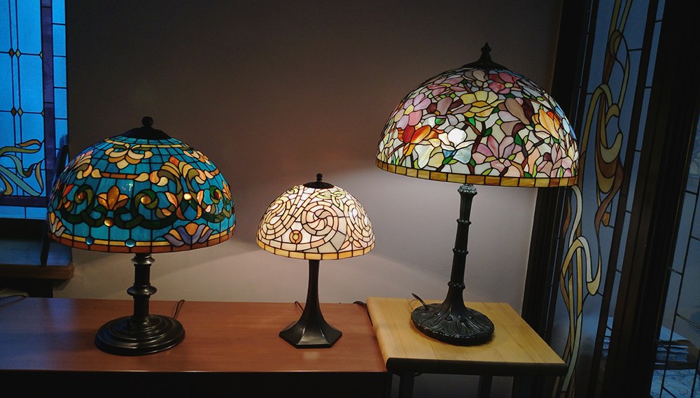 Лампа Тіффані як акцентний елемент – як підкреслити стиль кімнати