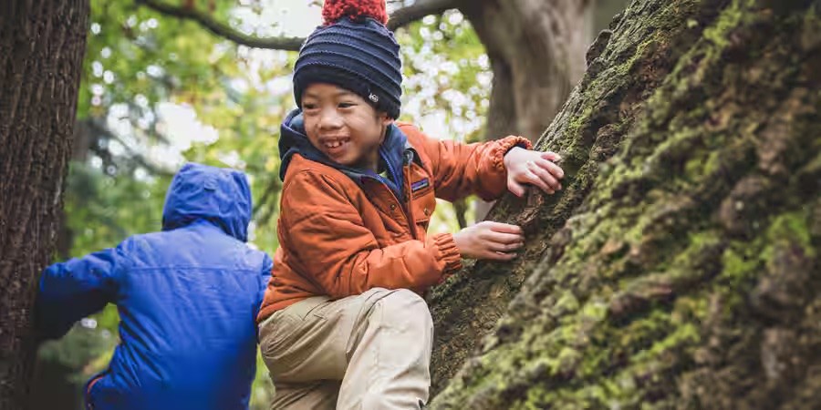 Весняні куртки для дітей – як підібрати ідеальний варіант під мінливу погоду? 
